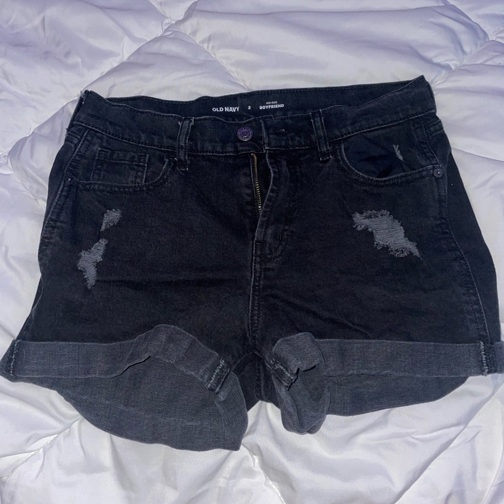 black jean shorts